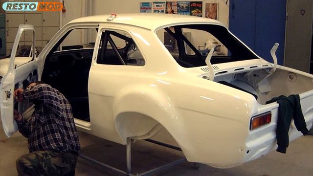 1974 Ford Escort RS 2000 # FIA Group 2 Historic Rally Car Restoration Project смотреть онлайн