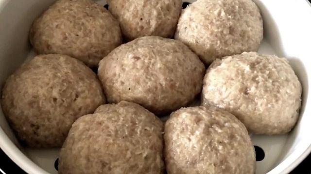 Котлеты паровые из свиного фарша в мультиварке Редмонд. смотреть онлайн