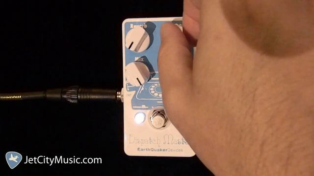 EarthQuaker Devices Dispatch Master Delay & Reverb смотреть онлайн