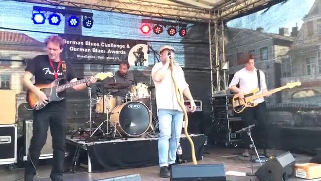 Hot'n'Nasty Real Thing смотреть онлайн