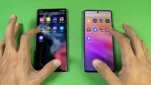 Samsung Galaxy S22 Ultra vs Galaxy A73 5G - Speed Test & Comparison! смотреть онлайн