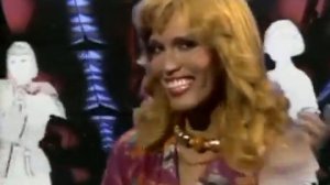 Amanda Lear - Queen Of Chinatown.mp4
