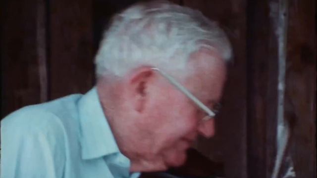 Tommy Jarrell and Fred Cockerham (1971, Blanton Owen) [with subtitles]