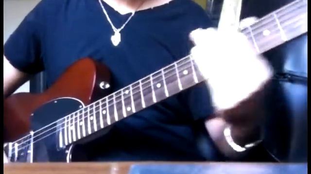 Squier Telecaster Standard Series смотреть онлайн