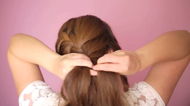 Hair Tutorial: Romantic Fishtail Braid смотреть онлайн