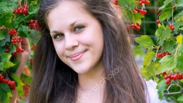 Грустная лира, стихи Людмилы Прядун смотреть онлайн