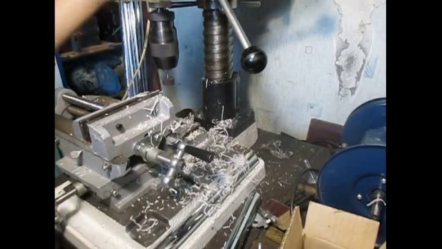 Точим на сверлильном станке смотреть онлайн