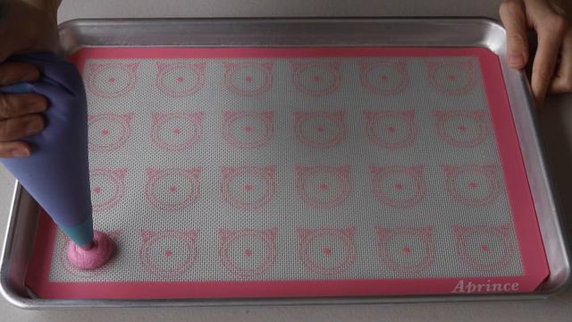 Strawberry Macaron Shells