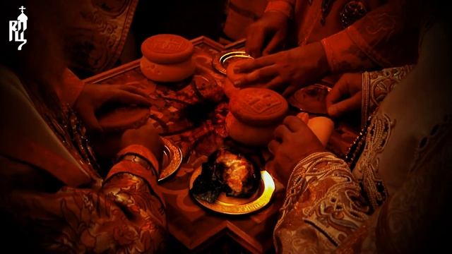 Предстоятели и иерархи Поместных Православных Церквей совершили Литургию в Храме Христа Спасителя смотреть онлайн