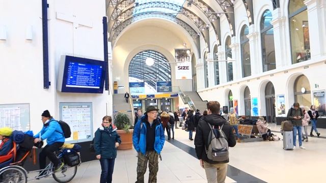 ЖД вокзал Дрездена. смотреть онлайн