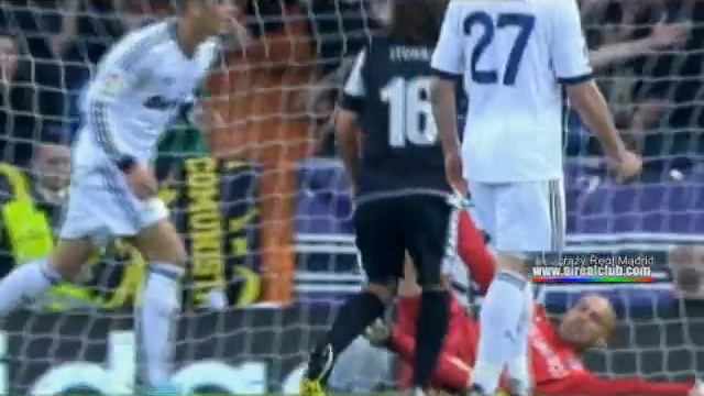أهداف ريال مدريد 6-2 ملقا [8/5/2013] جواد بده смотреть онлайн