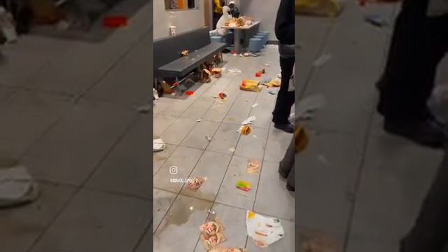 Макдональдс в Кельне смотреть онлайн