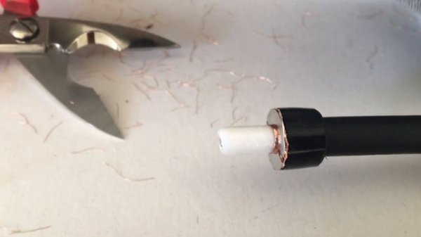 N Female Solderless Connector (10mm /.400" Coax)