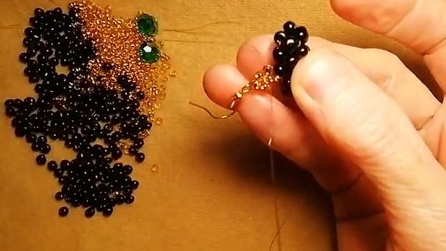 Серьги из бисера (новинка) #сережкиизбисера #jewerlly #сережки #howtomakejewellery #handmade #beads
