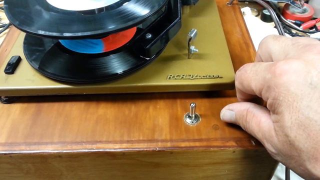 bluetooth RCA 45 player смотреть онлайн