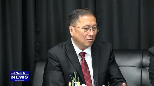 Pao Lee Talk Show: Thomas Vue for WIsconsin (91) Assembly смотреть онлайн