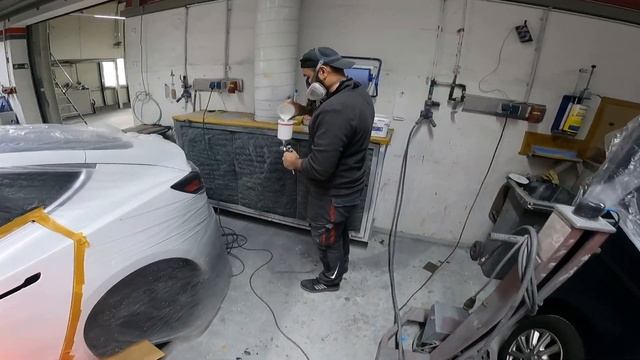 Pearl White Tesla Model 3 - unfassbar schwer zu reparieren ? смотреть онлайн