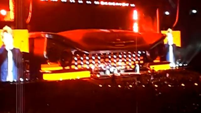Bon Jovi @ Vicente Calderón (Madrid) - "Love's The Only Rule" - 27/06/13 смотреть онлайн