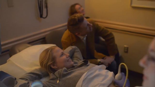 A Surprise from Ben and Tricia смотреть онлайн