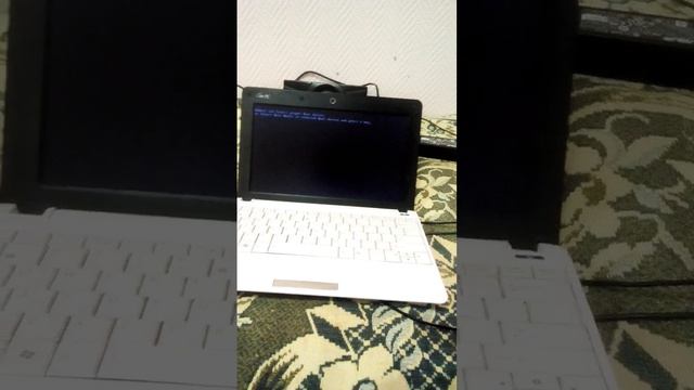 Редкий нетбук, Asus Eee Pc 1001px смотреть онлайн