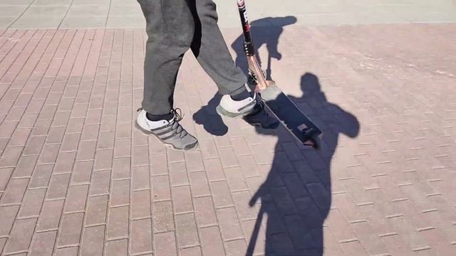 КАК СДЕЛАТЬ 2 ХИЛА НА ТРЮКОВОМ САМОКАТЕ ПОДРОБНАЯ ОБУЧАЛКА смотреть онлайн