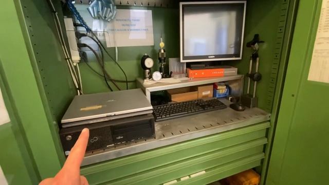 CNC Milling Center смотреть онлайн