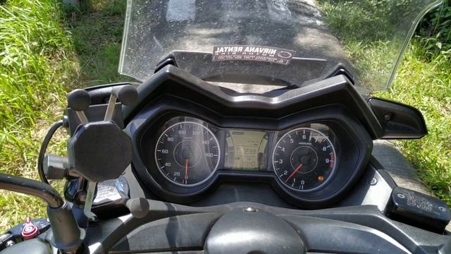 Yamaha X-max благородный конь. смотреть онлайн