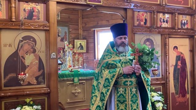 О молитве за иноверцев в православном храме и чтении Евангелия во здравие своих родных.Ответы на во смотреть онлайн