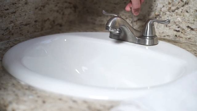 How to fix a facet aerator