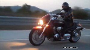 Suzuki Boulevard M109R exhaust sound and acceleration compilation