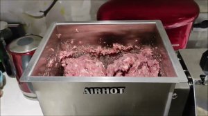 Фаршемешалка Airhot MME-11 с электрическим приводом.