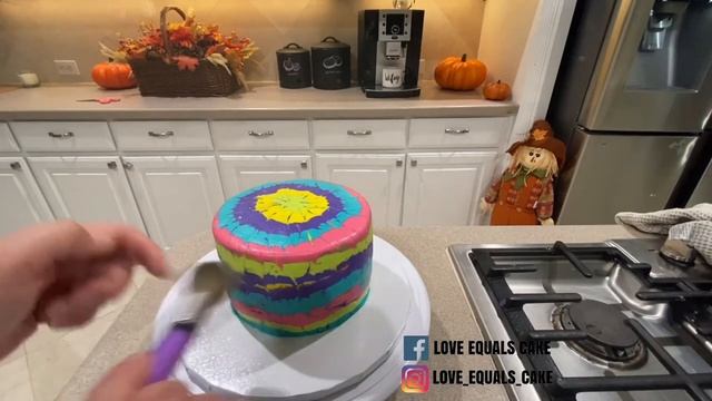 Groovy Tie Dye Cake Tutorial смотреть онлайн