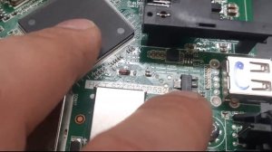 Телевизор BQ2202B не включается. Ремонт.