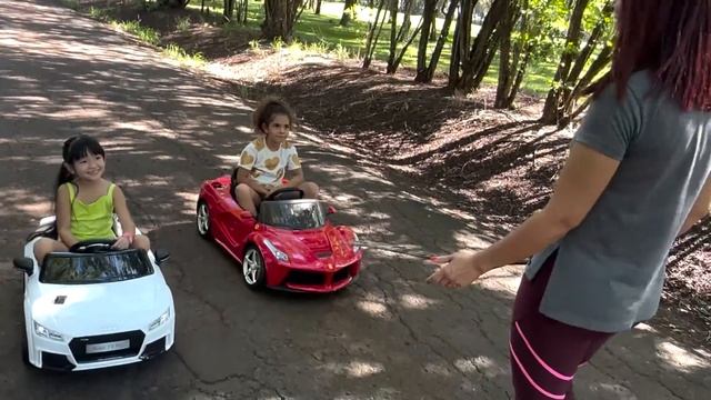 FERRARI VS AUDI TT RS * Chegou o grande dia ?, quem será que vence essa disputa ?? смотреть онлайн