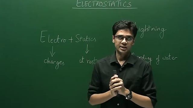 12P01 - Electric Charges and Fields - Introduction (Charge) смотреть онлайн