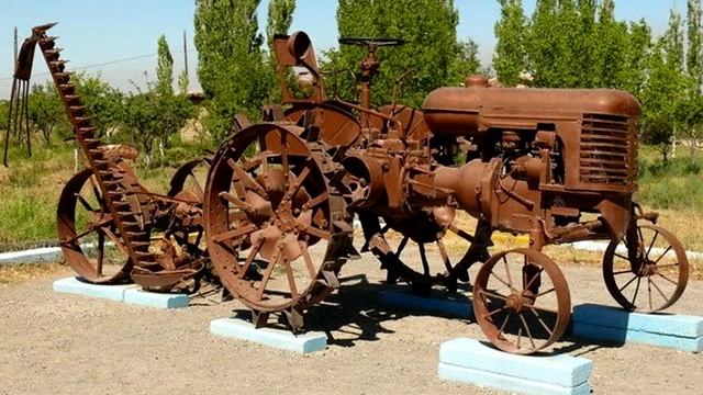 Памятники сельхозтехнике смотреть онлайн