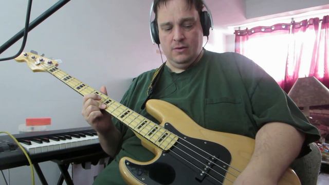 Squier Vintage Modified 70s Jazz Bass revisited смотреть онлайн