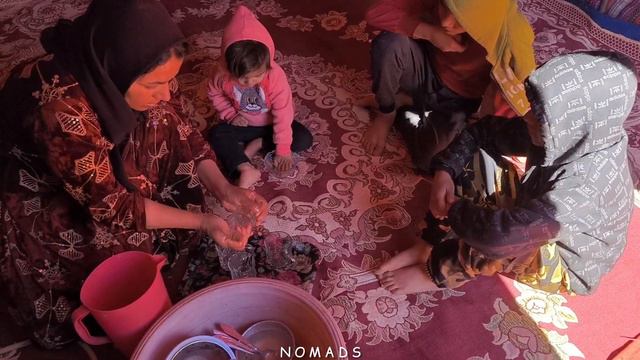 The story of a nomadic wife: from love failure to financial rescue by the operator. смотреть онлайн