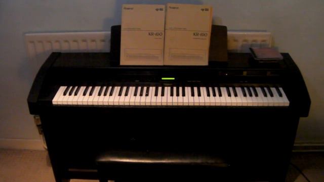 Roland KR-650 digital intelligent piano demo смотреть онлайн