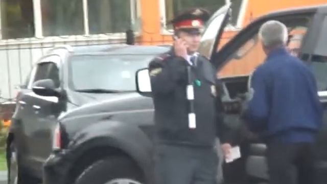 Беспредел друзей чиновников администрации президента ЧР (2) смотреть онлайн