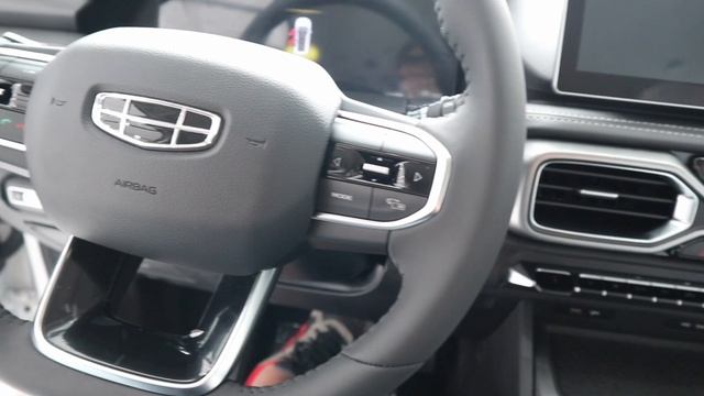 Latest Geely SUV: Geely Okavango смотреть онлайн