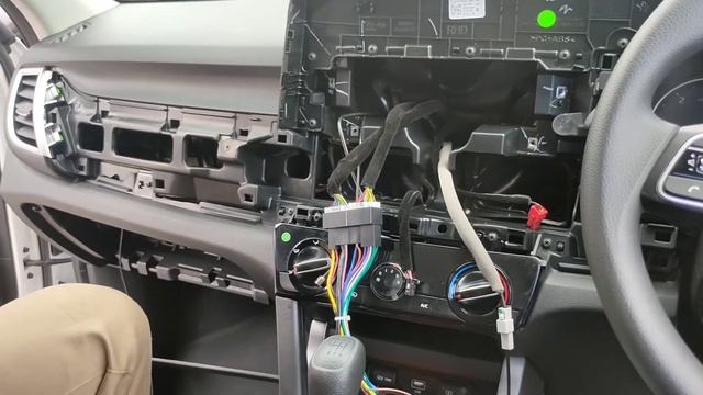 Kia SELTOS 10" android sterio full installation in Kerala | kia seltos stereo removal смотреть онлайн