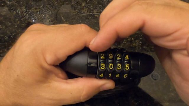 ?Lock Picking ● 4-Digit Combination Bike Lock ● Find the Combo in Less Than 1 Minute смотреть онлайн