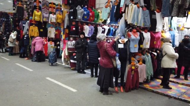 Распродажная линия одежда и обувь по низким ценам