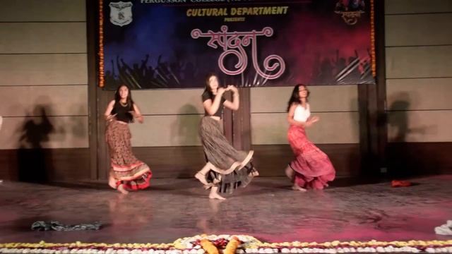CHOKARA JAVA RE ?| fergusson college fest | spandan |college dance video 5| yug bhendarkar смотреть онлайн