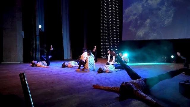 Студия Танцы на Районе «Космос» смотреть онлайн