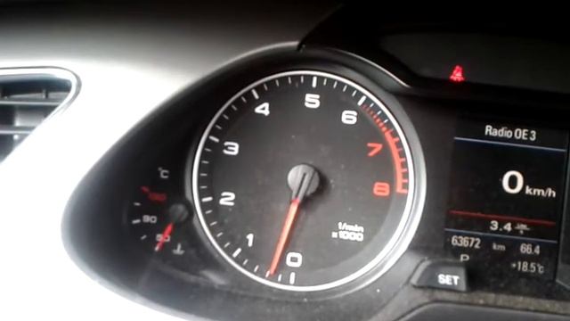 Audi A4 3.2 FSI Motorstottern beim Start смотреть онлайн