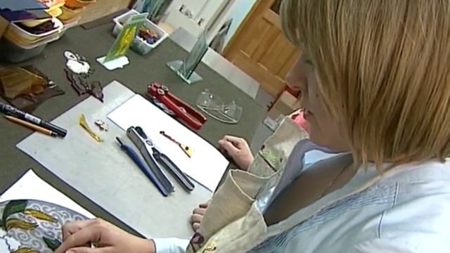 Мастерицы по стеклу, участницы Бажовского фестиваля смотреть онлайн