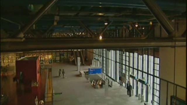 Richard Rogers & Renzo Piano - Centre Georges Pompidou 1/2 смотреть онлайн