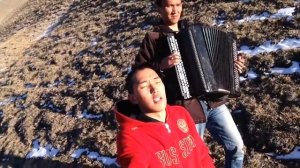 Монгун Тайга, Гастроли Сеткилимден Сенээ Кан Демир К, Томас Монгуш